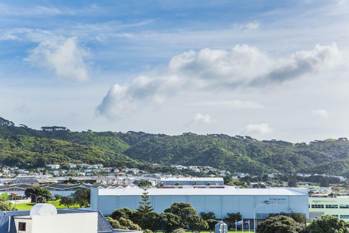 The Post Hotel Porirua Exterior foto